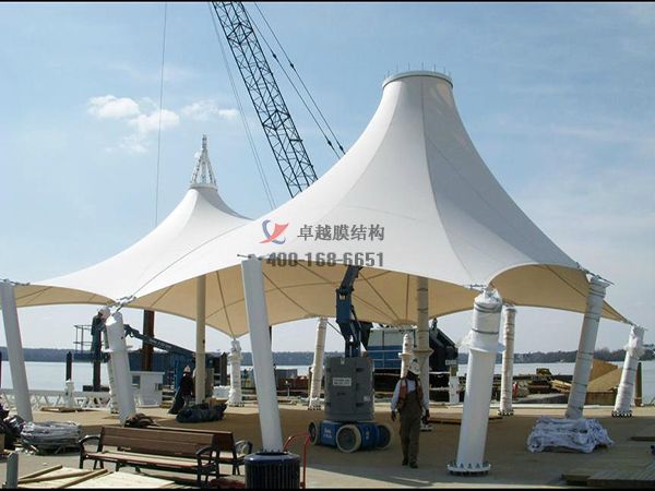 濱州市膜結(jié)構(gòu)商場(chǎng)頂蓋【生產(chǎn)廠家】濱州市步行街入口大門膜結(jié)構(gòu)遮陽棚公司